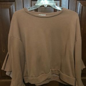 sweatshirt with open tie sleeve with ruffle